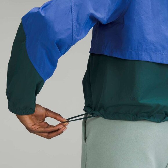 🌟 LULULEMON EVERGREEN CROPPED FULL-ZIP ANORAK WINDBREAKER HOODIE NWOT 🌟 - Picture 6 of 7